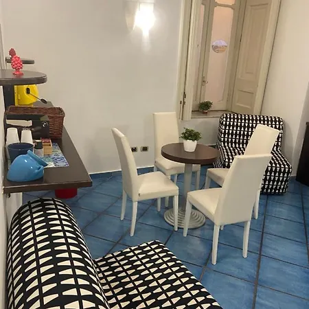 Riviera Bed & Breakfast *