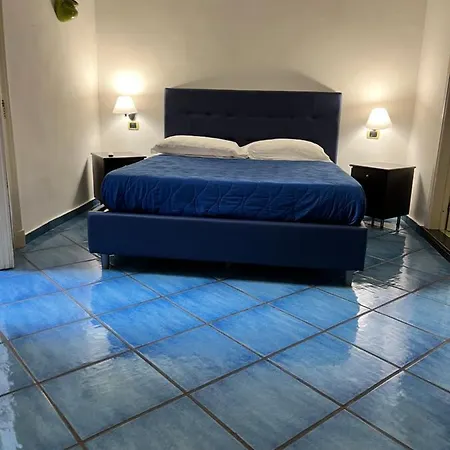 Riviera 3*
