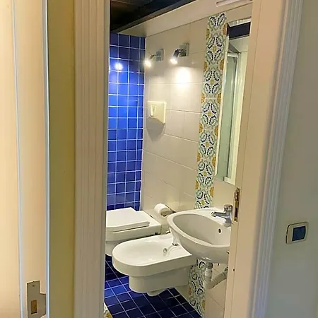 Riviera Panzió Nápoly