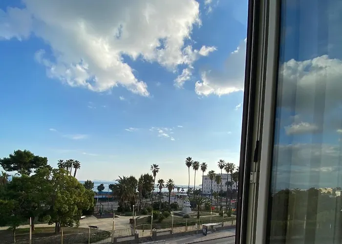 Riviera Bed & Breakfast 3*