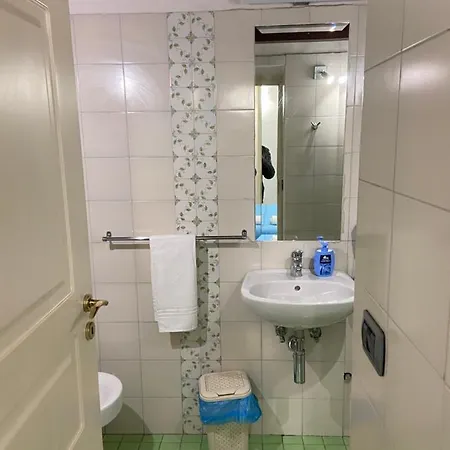 Alojamento de Acomodação e Pequeno-almoço Riviera 3*