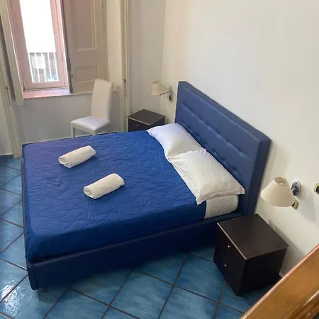 Riviera Bed & Breakfast